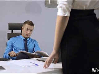 Sexy секретарь Шери Vi соблазняет ее босс и трахает его