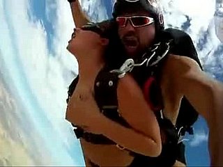 Alex Torres Vileness khiêu dâm Skydive